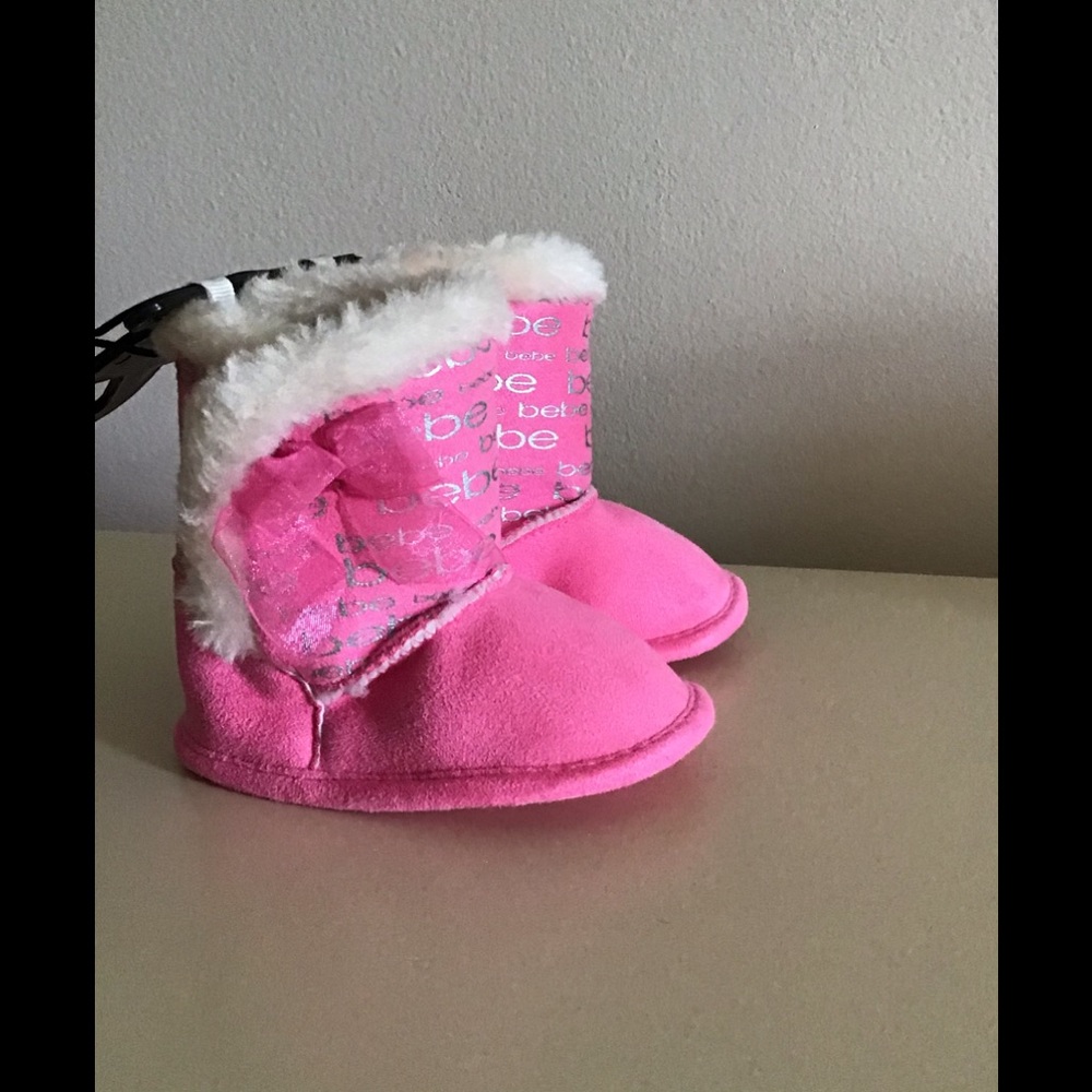 Bebe pink booties